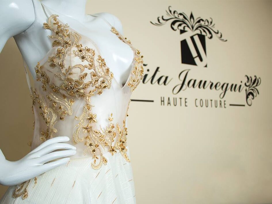 TITA Jauregui HAUTE Couture