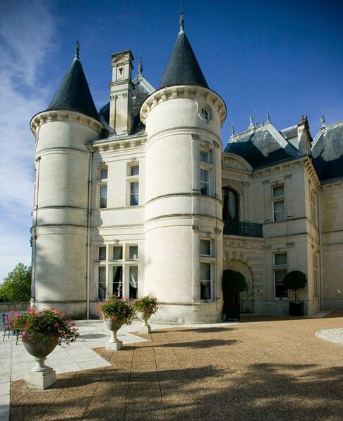 Château de Mirambeau
