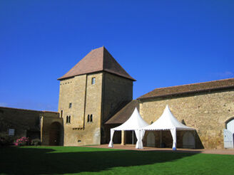 Les Salles du Prieuré d'Anzy-le-Duc