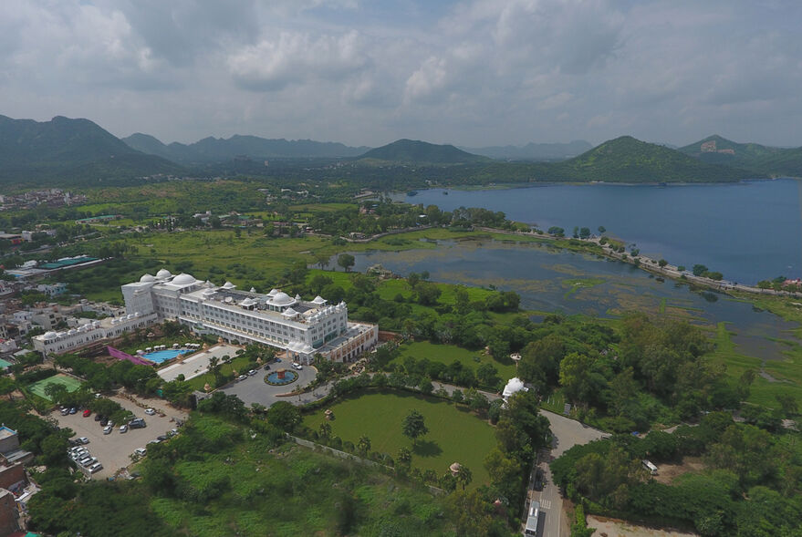 Radisson Blu Udaipur Palace Resort & Spa