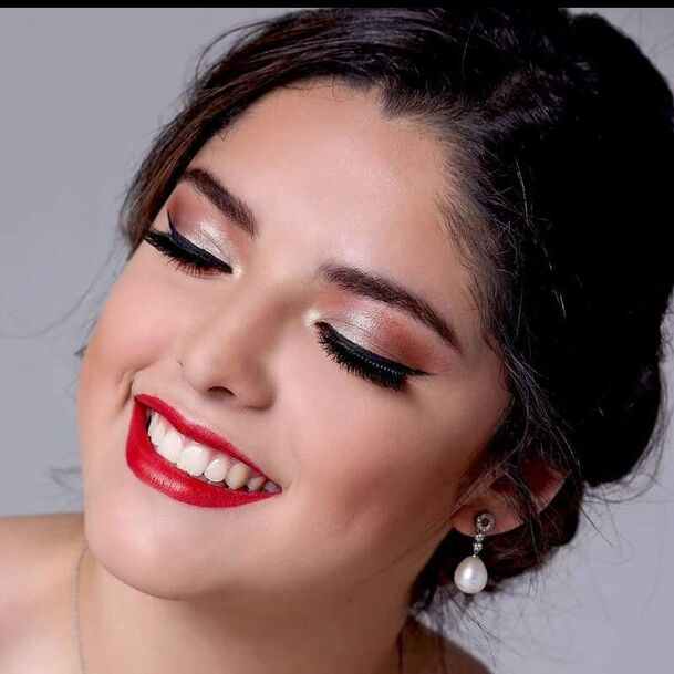 Mariana Álvarez Beauty Artist