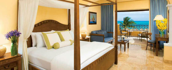 Hotel Secrets Capri Riviera Cancún