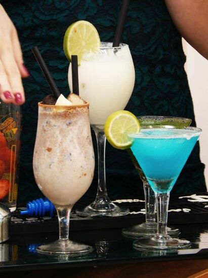 Coquetéis e Drinks para Festas - Marília