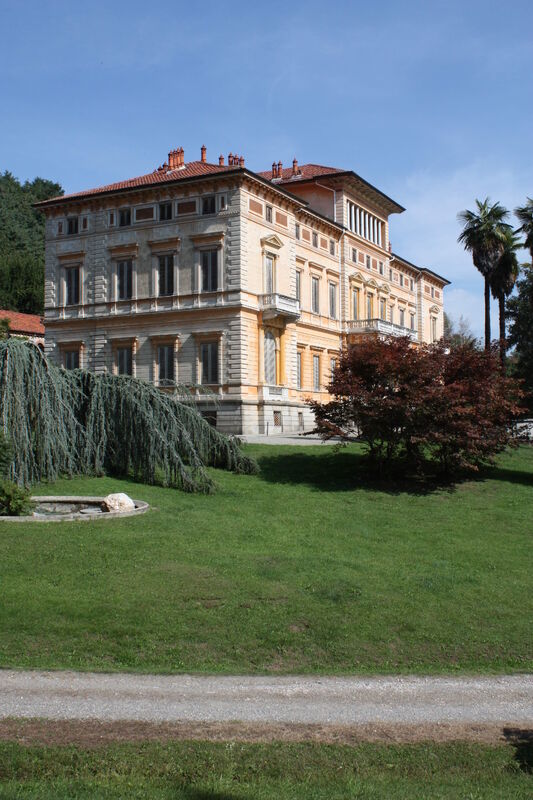 Villa Era