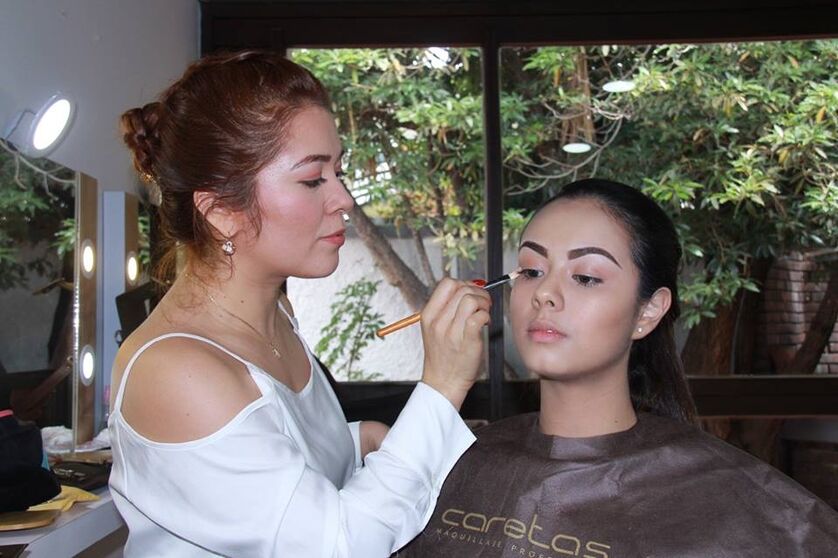 Caretas Maquillaje Profesional