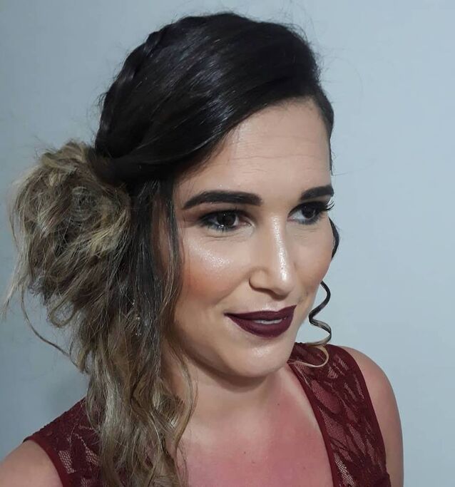 Maristela Mendonça Make-Up Artist