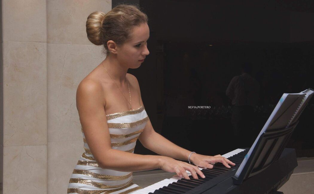 Pianista Yulia