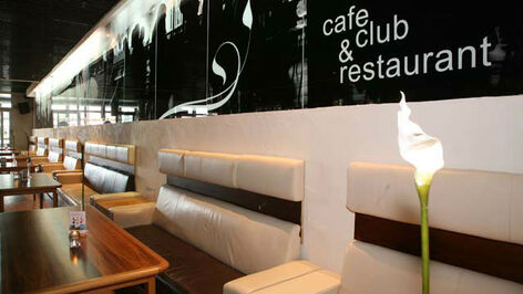 Coco Cafe Club & Restaurant