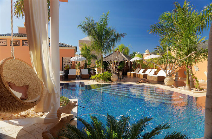 Hotel Royal Garden Villas & Spa