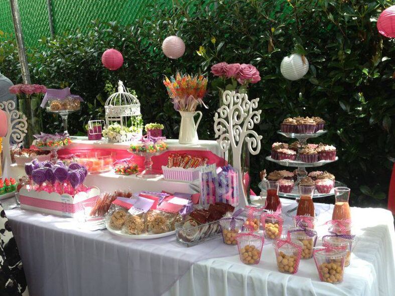 Candy Bar by D3