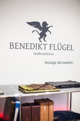 Maßkon­fek­tion Benedikt Flügel