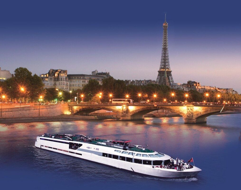 VIP Paris Yacht Hôtel