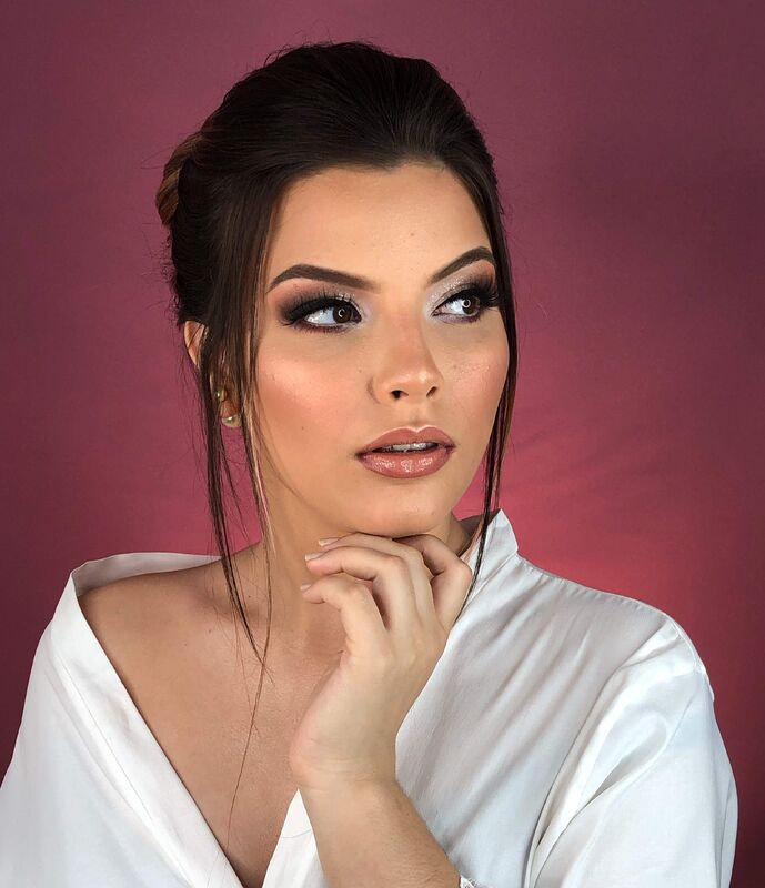 Quesia Carvalho Beauty Artist