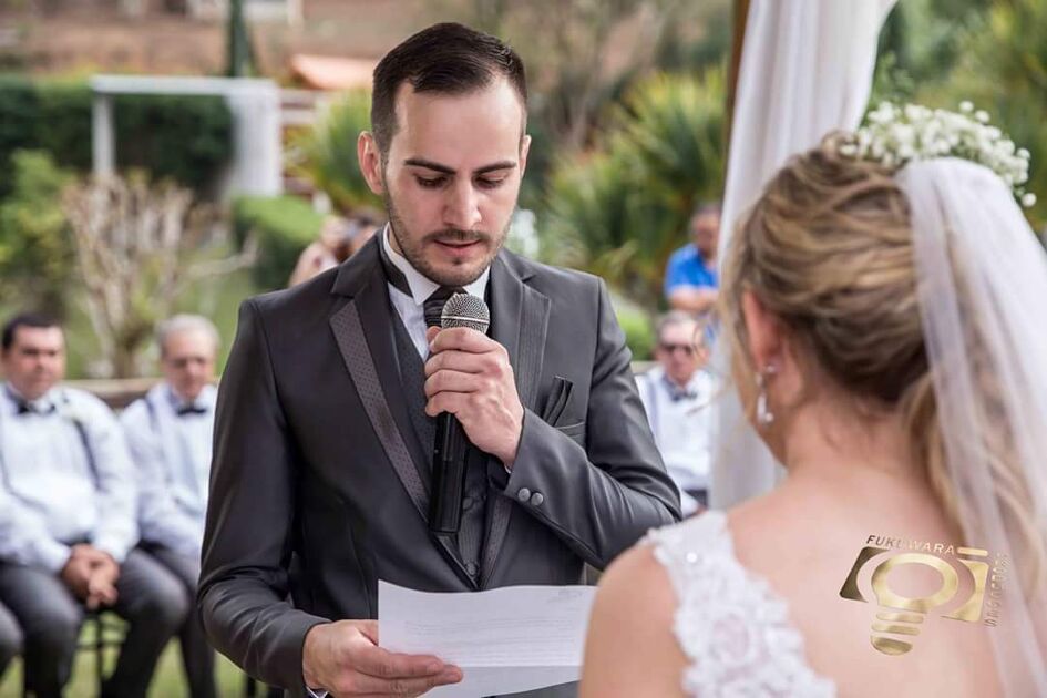 Presente em Palavras - Votos de Casamento