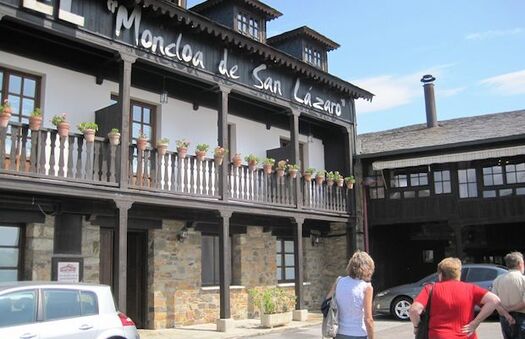 Restaurante La Moncloa de San Lázaro