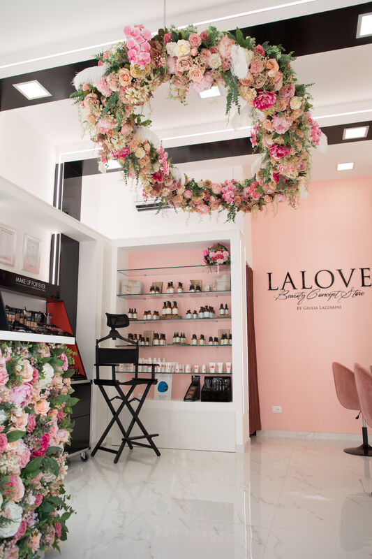 LA LOVE Beauty Concept Store