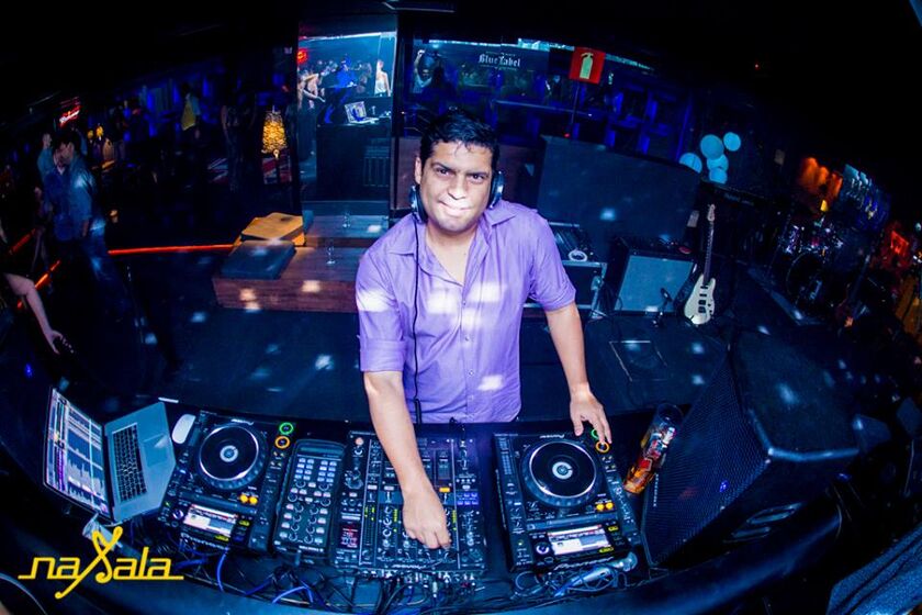 DJ Mauricio Lobato