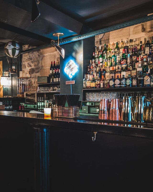 La Pompadour Cocktail Club