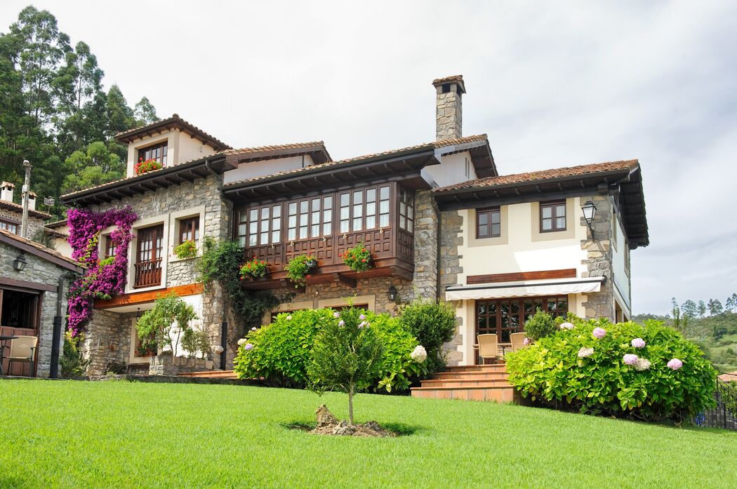 Casa Rural Llugaron