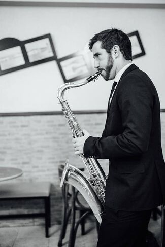 Saxofonista Tiago Vigia