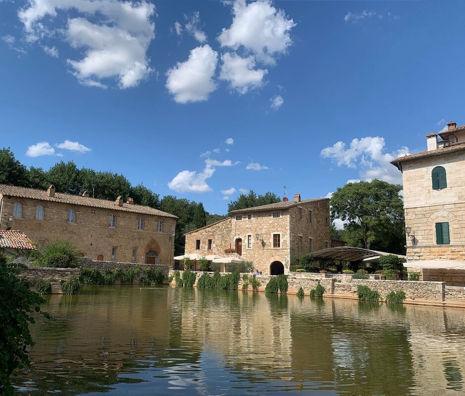 Castello di Santa Maria Novella / Podere Mezzastrada