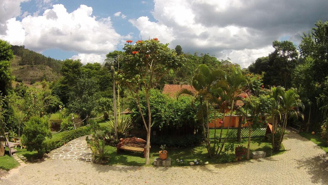 Restaurante e Pousada Lago da Lua