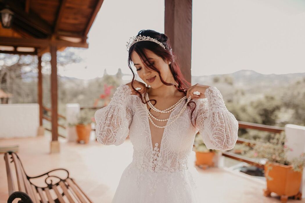 Vintage Novias (Tina Valerdi)