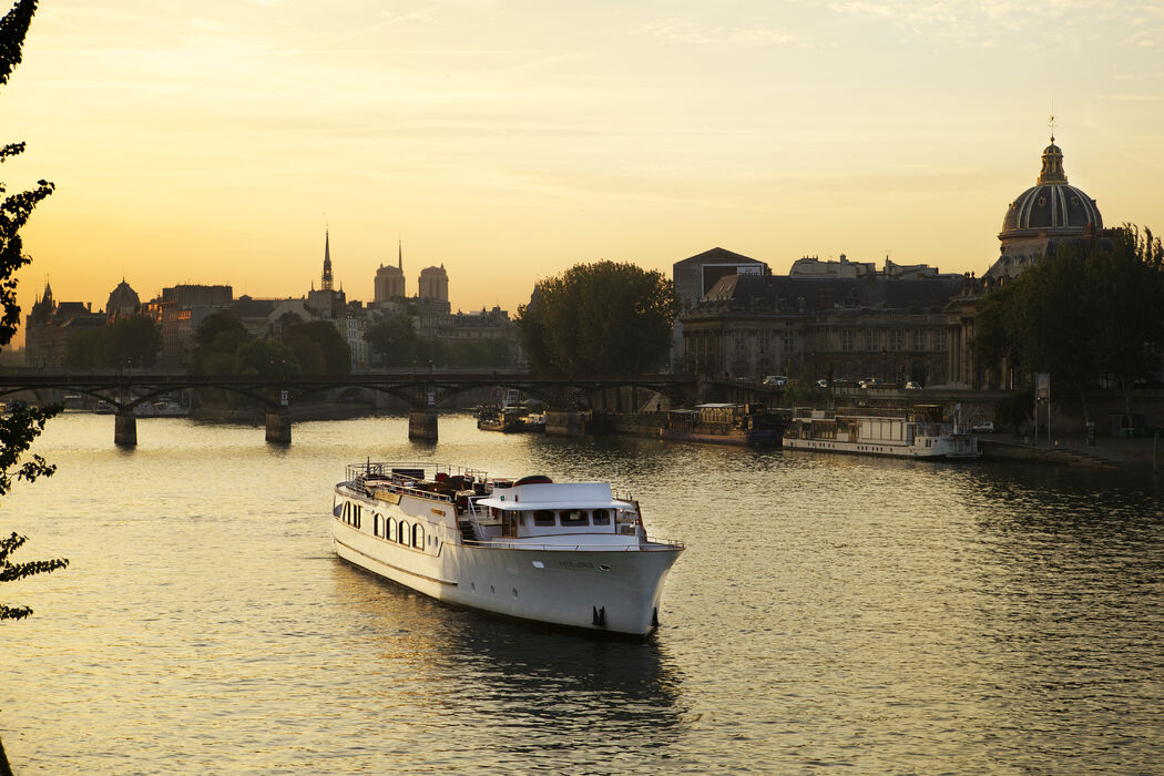 Yachts de Paris