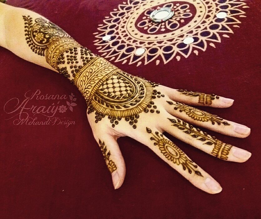 Rosana Araújo Mehandi Design