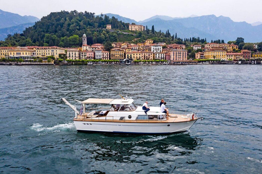 Lake Como Boats