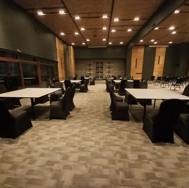 Centro de Eventos Alto Portales