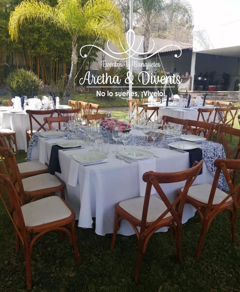 Aretha & Divents Eventos Banquetes y Mobiliario