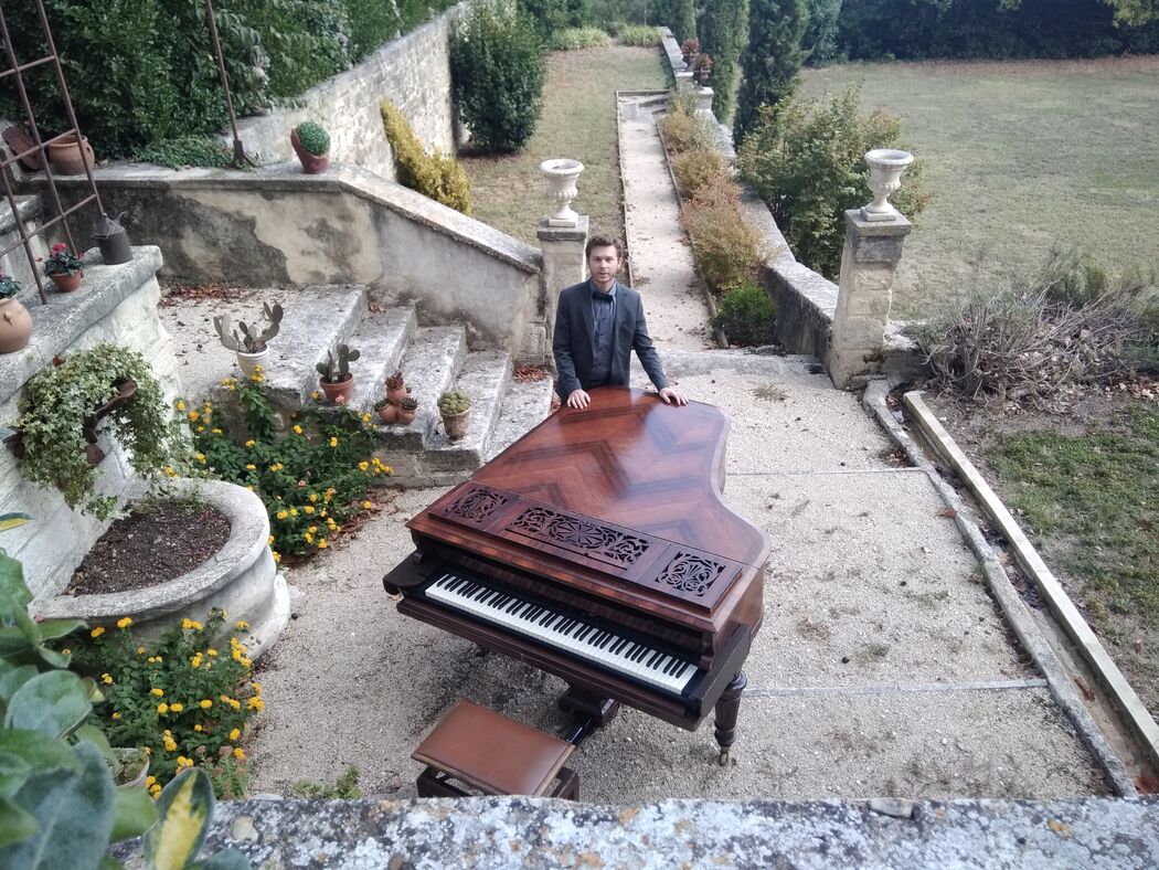 Pianiste Julien Sauget