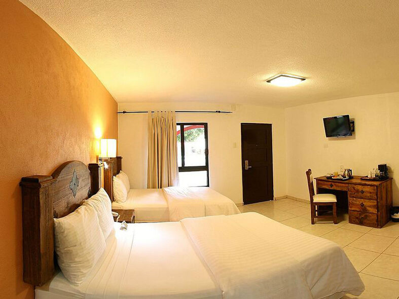Hotel Hacienda Inn Resort Maya