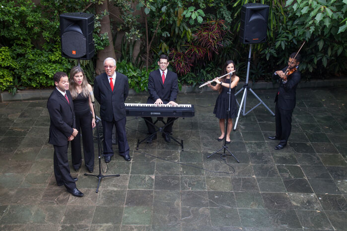 Grupo Musical Simeão Lopes
