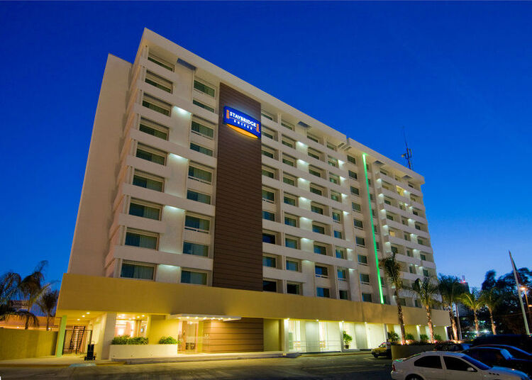 Staybridge Suites Guadalajara Expo