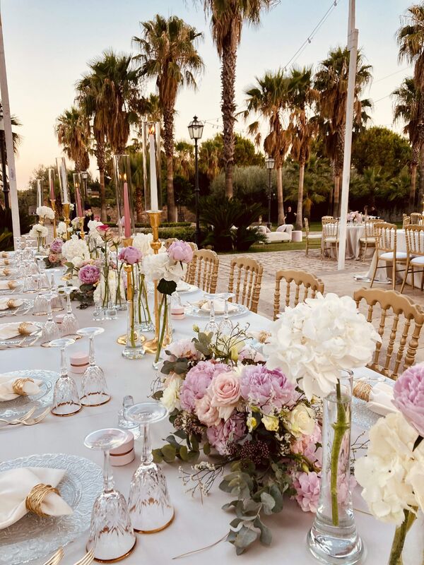 Paolo Papa Wedding & Event Flower Designer