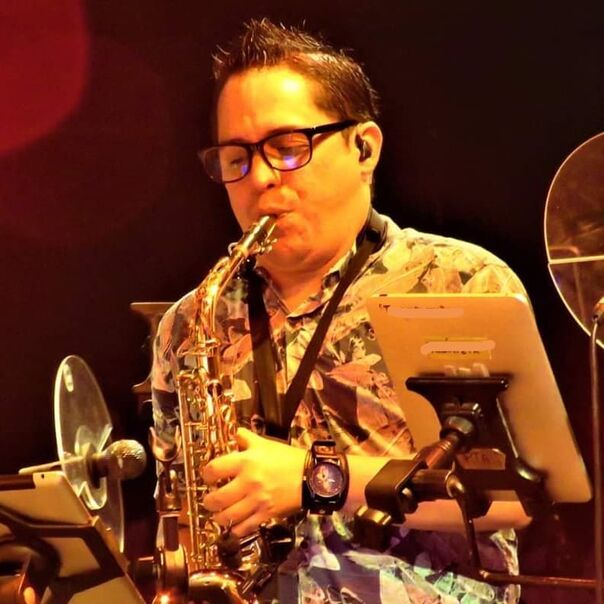 Juanito Rivera Saxofonista