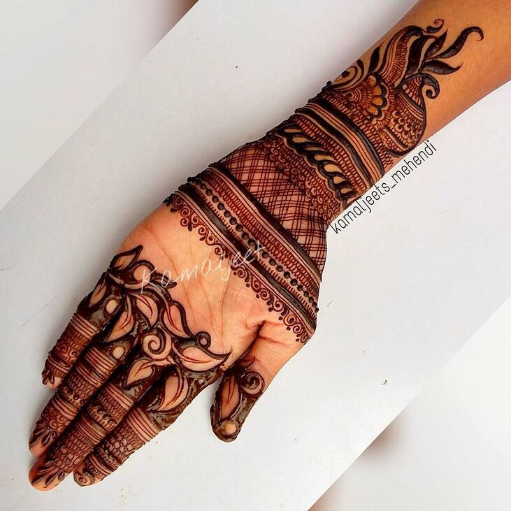 Expert Mehendi Artists Reveal Tricks And Trends - ShaadiWish