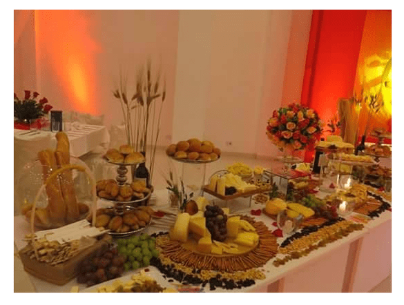 Manos Morenas Catering & Buffet