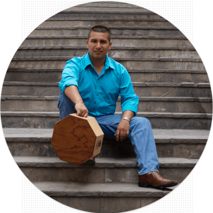 Miguel Cruz Mestanza - Percusionista