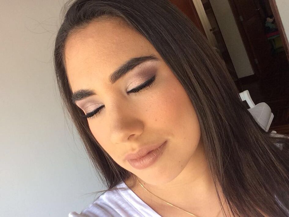 Pía Félix Makeup