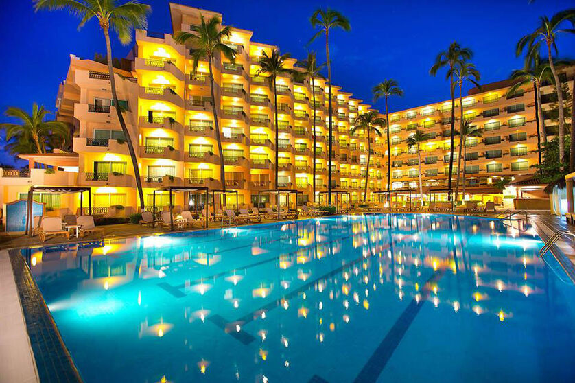 Hotel Golden Crown Paradise - Puerto Vallarta