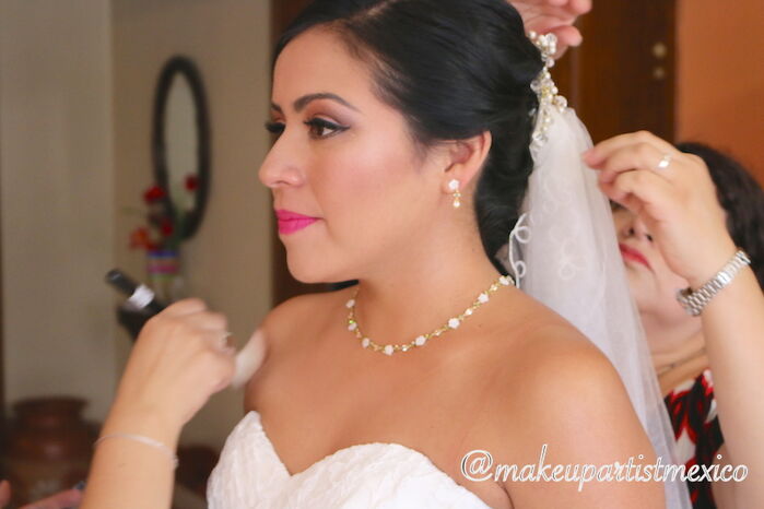 Makeup Artist Mexico