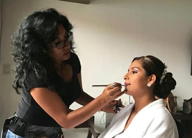 Rocío Calderón Makeup Studio