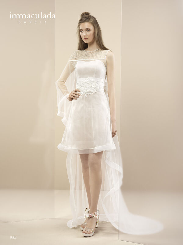 Manzetti White Couture