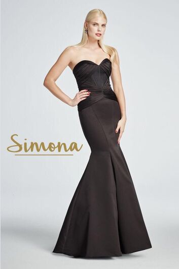 Simona Rent The Dress