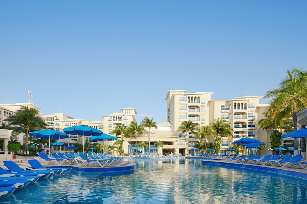 Hotel Occidental Costa Cancún