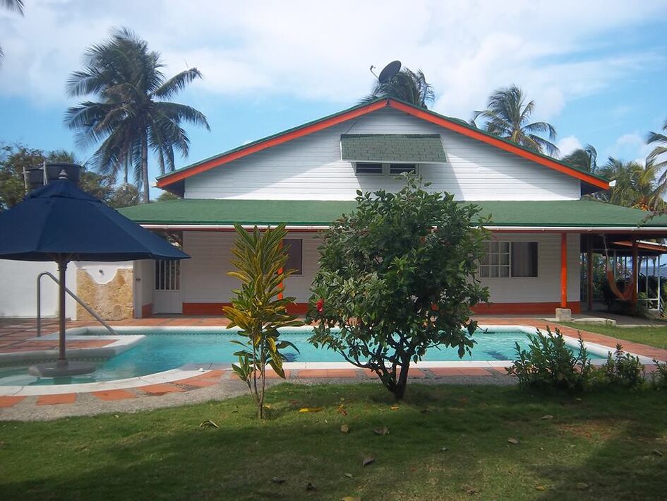 Capi's Place - An Island Guest House