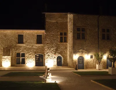 Château De Pièce Ronde - Location de salle à Romans-sur-Isère (26100) -  1001Salles